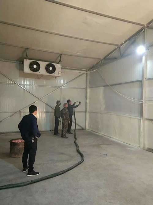 冷庫(kù)外墻保溫聚氨酯泡沫施工機(jī)械(圖1) 冷庫(kù)外墻保溫聚氨酯泡沫施工機(jī)械